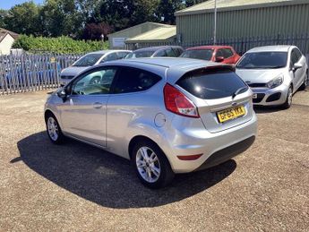 Ford Fiesta 1.25 Zetec Hatchback 3dr Petrol Manual Euro 6 (82 ps)