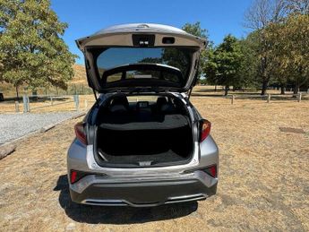 Toyota C-HR 2.0 VVT-h Design CVT Euro 6 (s/s) 5dr