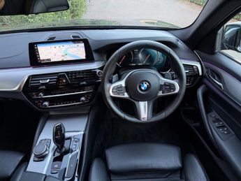 BMW 5 SERIES 520d M SPORT TOURING