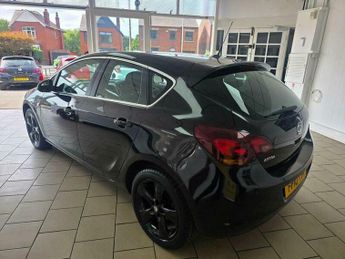 Vauxhall Astra 1.4 16v SRi Euro 5 5dr