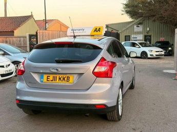 Ford Focus 1.6 Zetec Euro 5 5dr