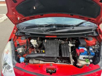 Nissan Pixo N-TEC