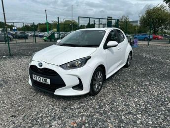 Toyota Yaris 1.5 VVT-h Icon E-CVT Euro 6 (s/s) 5dr