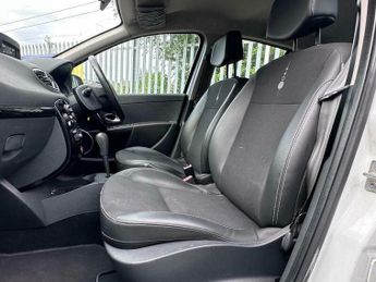 Renault Clio 1.6 VVT Dynamique TomTom Auto Euro 5 5dr