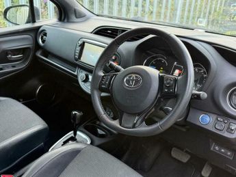 Toyota Yaris 1.5 VVT-h Excel E-CVT Euro 6 (s/s) 5dr