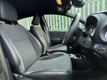 Toyota Yaris 1.5 VVT-h Excel E-CVT Euro 6 (s/s) 5dr