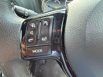 Toyota Yaris 1.5 VVT-h Excel E-CVT Euro 6 (s/s) 5dr