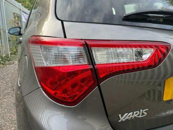 Toyota Yaris 1.5 VVT-h Excel E-CVT Euro 6 (s/s) 5dr