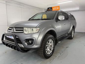 Mitsubishi L200 DI-D 4X4 CHALLENGER NO VAT!1 LOW MILES SUPERB