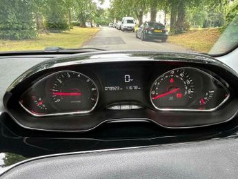 Peugeot 208 1.2 VTi PureTech Active Euro 5 5dr