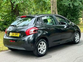 Peugeot 208 1.2 VTi PureTech Active Euro 5 5dr
