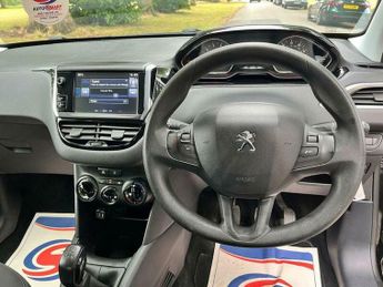 Peugeot 208 1.2 VTi PureTech Active Euro 5 5dr