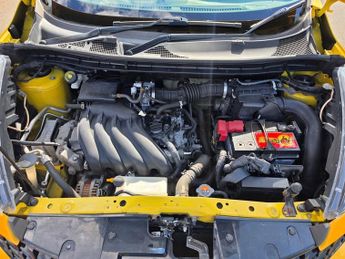 Nissan Juke 1.6 Acenta Premium XTRON Euro 5 5dr