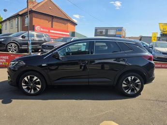 Vauxhall Grandland X 1.2 Turbo Sport Nav Auto Euro 6 (s/s) 5dr