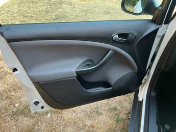 SEAT Altea 1.6 TDI CR I TECH DSG Euro 5 5dr