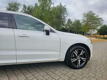 Volvo XC60 2.0 D4 R-Design Auto AWD Euro 6 (s/s) 5dr