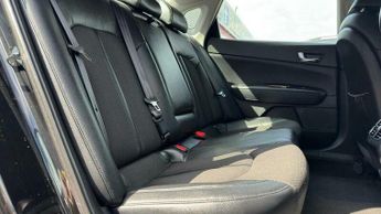 Kia Optima 1.7 CRDi 3 DCT Euro 6 (s/s) 4dr