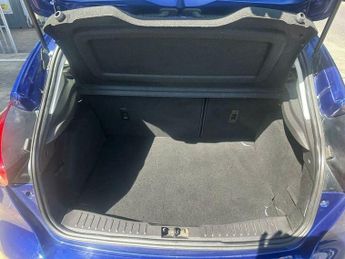Ford Focus 1.0T EcoBoost Zetec Euro 6 (s/s) 5dr