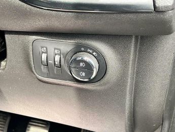 Vauxhall Corsa 1.4i ecoFLEX Design Euro 6 5dr