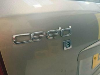 Kia Ceed 1.6 CRDi 3 Sports Wagon Auto Euro 4 5dr