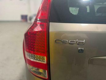 Kia Ceed 1.6 CRDi 3 Sports Wagon Auto Euro 4 5dr