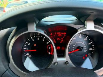 Nissan Juke 1.6 N-Connecta XTRON Euro 6 5dr