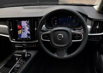 Volvo S90 2.0h T8 Recharge 18.8kWh Plus Auto AWD Euro 6 (s/s) 4dr