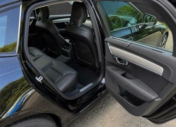 Volvo S90 2.0h T8 Recharge 18.8kWh Plus Auto AWD Euro 6 (s/s) 4dr