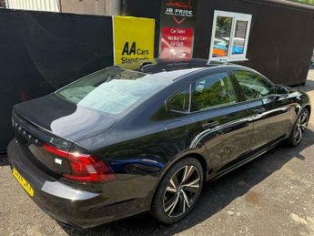 Volvo S90 2.0h T8 Recharge 18.8kWh Plus Auto AWD Euro 6 (s/s) 4dr