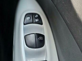 Nissan Juke 1.6 N-Connecta XTRON Euro 6 5dr