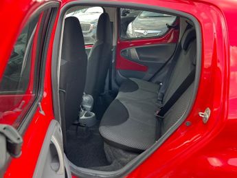 Toyota AYGO VVT-I GO MM