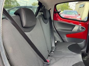 Toyota AYGO VVT-I GO MM
