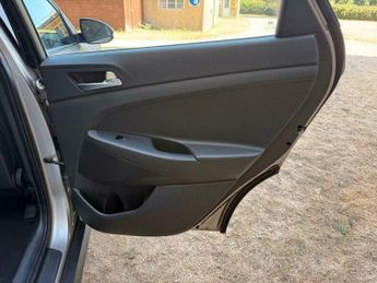 Hyundai Tucson 1.7 CRDi Blue Drive SE Nav DCT Euro 6 (s/s) 5dr