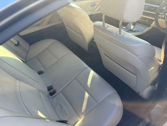 BMW 5 SERIES 2.0 520d M Sport Auto Euro 6 (s/s) 4dr