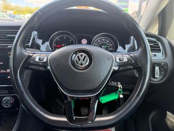VOLKSWAGEN GOLF GT TDI BLUEMOTION TECHNOLOGY DSG