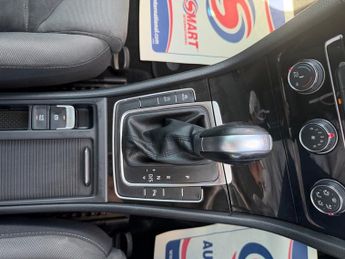 VOLKSWAGEN GOLF GT TDI BLUEMOTION TECHNOLOGY DSG