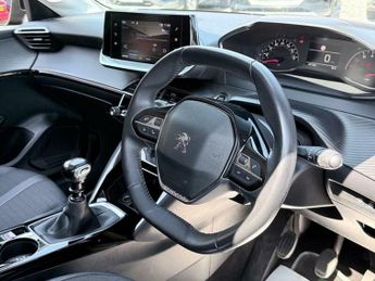 Peugeot 208 1.2 PureTech Allure Euro 6 (s/s) 5dr
