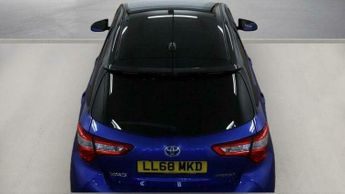 Toyota Yaris 1.5 VVT-h Blue Bi-Tone E-CVT Euro 6 (s/s) 5dr