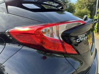 Toyota C-HR 1.8 VVT-h Design CVT Euro 6 (s/s) 5dr