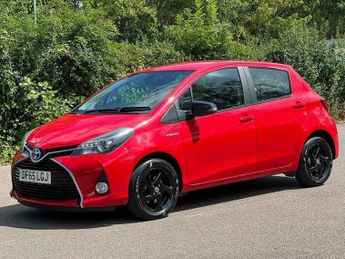 Toyota Yaris 1.5 VVT-h Excel E-CVT Euro 6 5dr (15in Alloy)