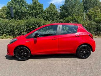 Toyota Yaris 1.5 VVT-h Excel E-CVT Euro 6 5dr (15in Alloy)