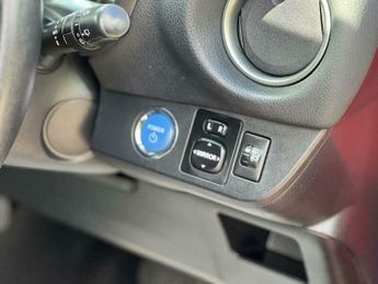 Toyota Yaris 1.5 VVT-h Excel E-CVT Euro 6 5dr (15in Alloy)