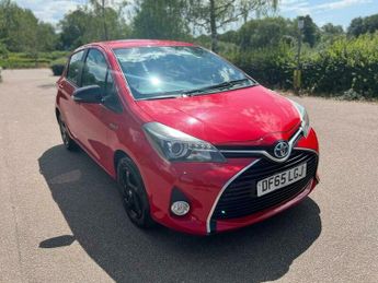 Toyota Yaris 1.5 VVT-h Excel E-CVT Euro 6 5dr (15in Alloy)