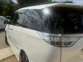 Toyota Estima AERAS Aeras