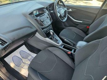 Ford Focus 1.6 Zetec Powershift Euro 6 5dr