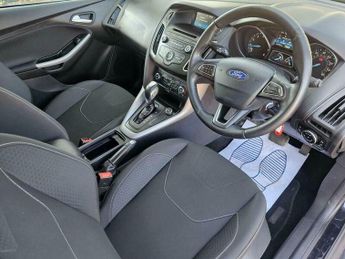 Ford Focus 1.6 Zetec Powershift Euro 6 5dr