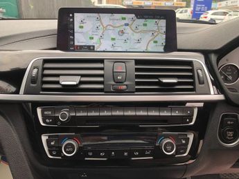 BMW 3 SERIES 330d XDRIVE M SPORT SHADOW EDITION TOURING