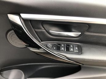 BMW 3 SERIES 330d XDRIVE M SPORT SHADOW EDITION TOURING