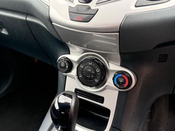 Ford Fiesta 1.4 Zetec 3dr 95BHP