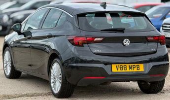Vauxhall Astra 1.6 CDTi BlueInjection Elite Nav Auto Euro 6 5dr
